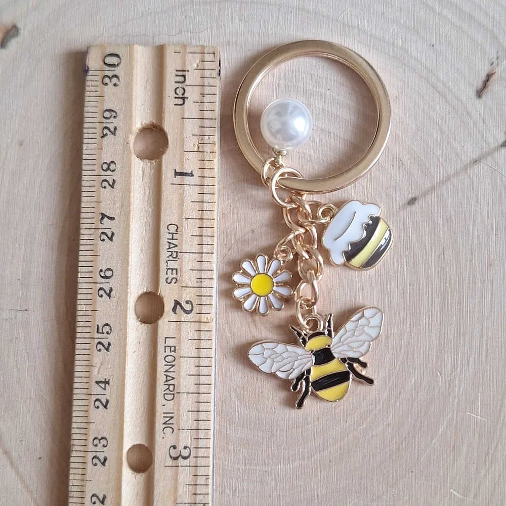 Gold Bee Charm Keyring with Daisy, Honey Jar & Pearl